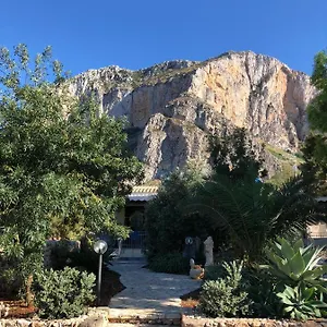 Casa vacanze Cala Bucerno, Castelluzzo
